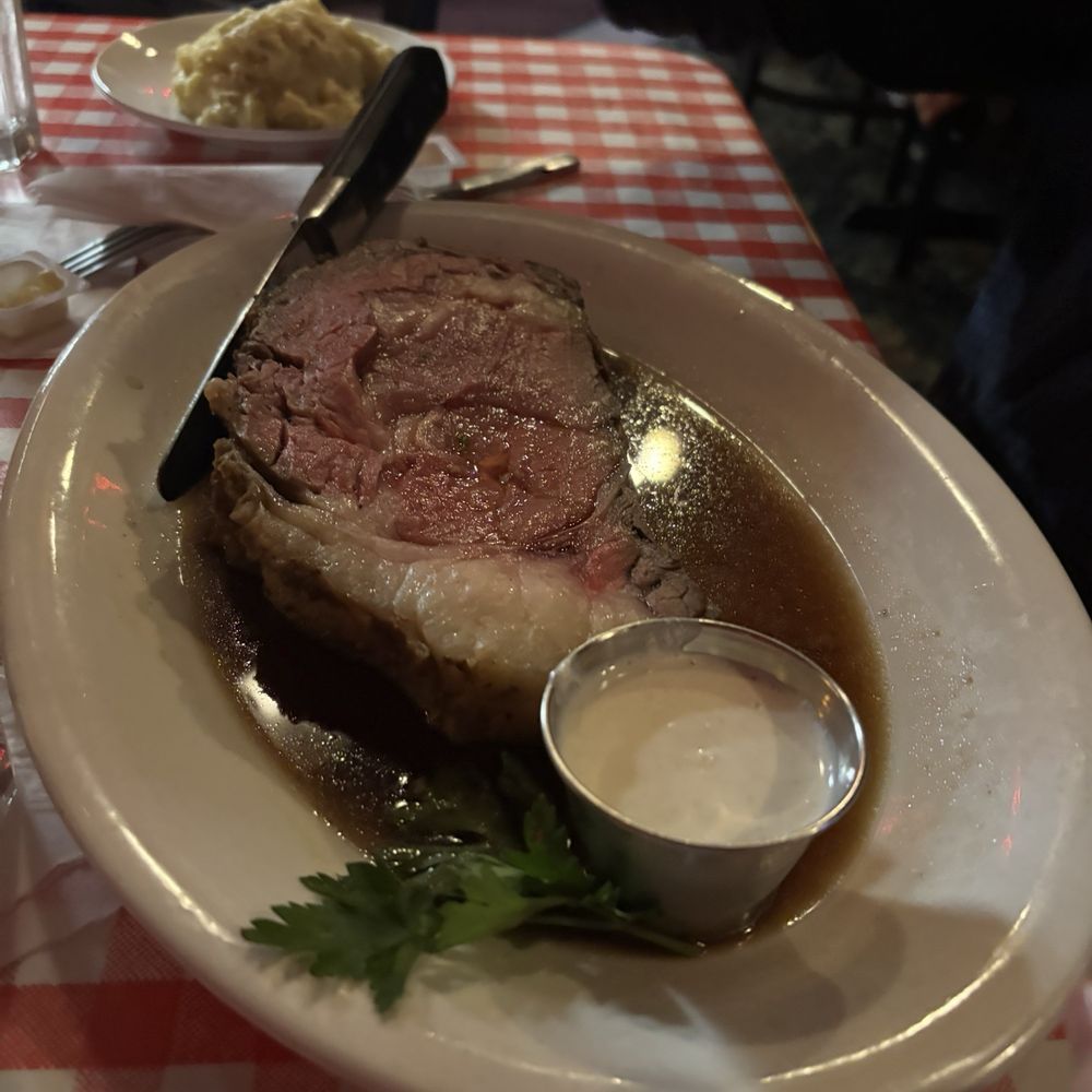 Luigi's Original Restaurant - Prime rib - Pizza Near Me - Harrison Township, Michigan Luigi's Original Restaurant - Prime rib - Pizza Near Me - Harrison Township, Michigan