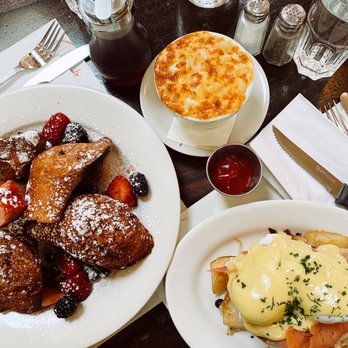 Raymond's - American Near Me - Montclair, New Jersey