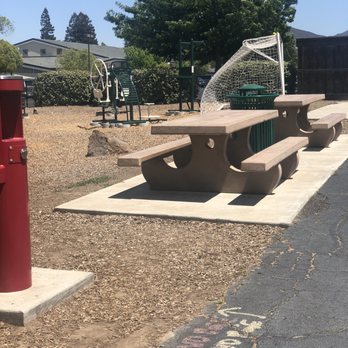 El Divisidero Park - Benches.... - Parks Near Me - Walnut Creek, California El Divisidero Park - Benches.... - Parks Near Me - Walnut Creek, California