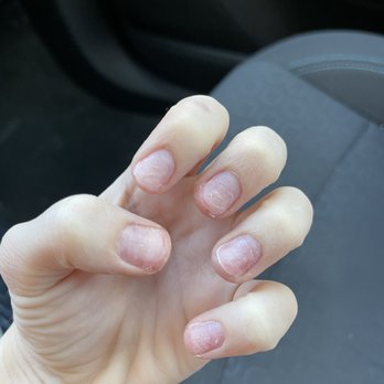 Gloss Nails Studio - She left me with my natural nail glued to my skin because she couldn't get me out of her chair fast enough. Ridiculous - Nail Salons Near Me - Santa Clarita, California