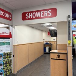 Pilot Travel Center - Showers