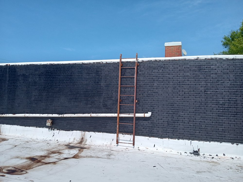 Slide of Taylor Made Roofing