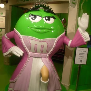 M&M's World - Candy Stores Near Me - London, XGL M&M's World - Candy Stores Near Me - London, XGL