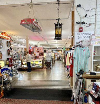 Antique Alley Mall by null