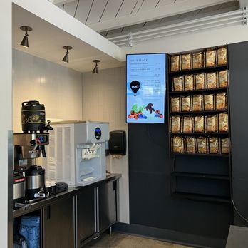 Sams General Store - Soft serve - Sandwiches Near Me - St. Helena, California