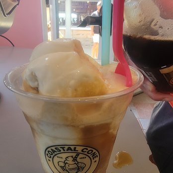 Coastal Cone - Refilling the Root Beer Float. - Ice Cream & Frozen Yogurt Near Me - Ventura, California Coastal Cone - Refilling the Root Beer Float. - Ice Cream & Frozen Yogurt Near Me - Ventura, California