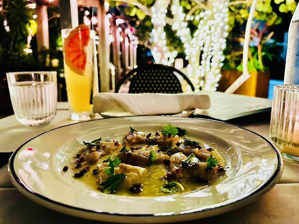 JOLIET CLOSED Updated July 2024 139 Photos & 45 Reviews 1209