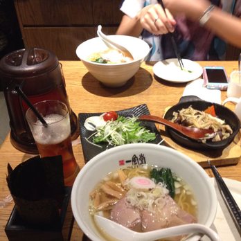 一風堂 - Dining with sis - Ramen Near Me - Hong Kong, HK