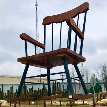 World's Largest Rocking Chair - Great Art - Local Flavor Near Me - Casey, Illinois