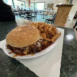 Quinault River Village Internet Cafe - #14 Chiliburger