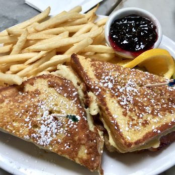 Fenton's Creamery - Monte Cristo with add fries (+$1) - Ice Cream & Frozen Yogurt Near Me - Vacaville, California