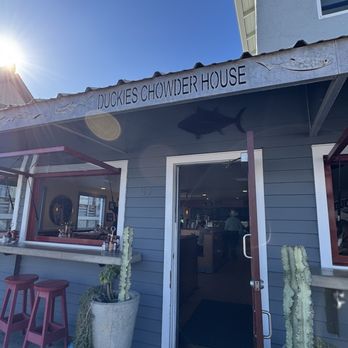 Duckie's Chowder House - Seafood Near Me - Cayucos, California Duckie's Chowder House - Seafood Near Me - Cayucos, California