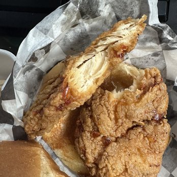 THE OVER/UNDER BAR & GRILL - Updated February 2025 - 217 Photos & 397 ...