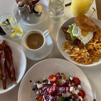 Toast Kitchen & Bar - Brunch Burger, Lavender Latte, Coconut Oranges Jealous - Breakfast & Brunch Near Me - Brea, California