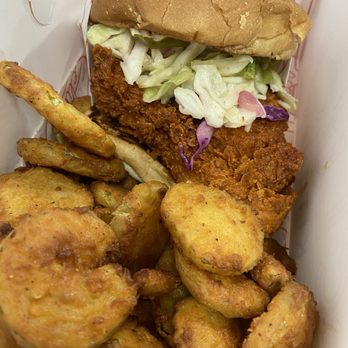 Cluck Kitchen - Fried pickles and chicken sand with light spice - Chicken Shop Near Me - Redlands, California Cluck Kitchen - Fried pickles and chicken sand with light spice - Chicken Shop Near Me - Redlands, California