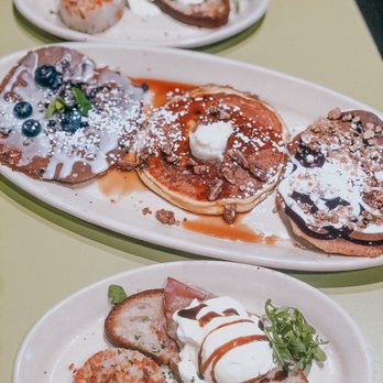 Snooze, an A.M. Eatery - Breakfast & Brunch Near Me - Orange, California