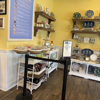 Nothing Bundt Cakes - Bakeries Near Me - Bakersfield, California Nothing Bundt Cakes - Bakeries Near Me - Bakersfield, California