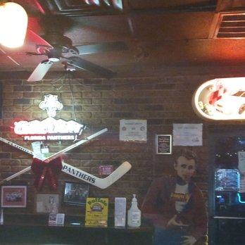 The Inn-Field - Sports Bars Near Me - Sunrise, Florida The Inn-Field - Sports Bars Near Me - Sunrise, Florida