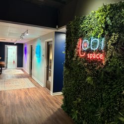 Lobi Space hallway