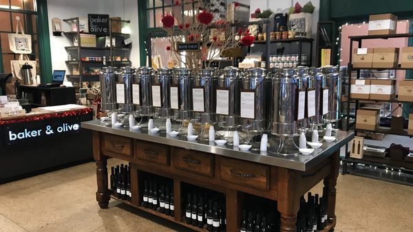 Baker & Olive by null