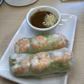 Pho Table - Summer Rolls - Vietnamese Near Me - Brooklyn, New York