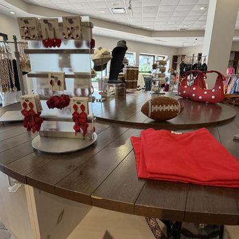 Versona - Ready for football season! - Women's Clothing Near Me - Savannah, Georgia Versona - Ready for football season! - Women's Clothing Near Me - Savannah, Georgia