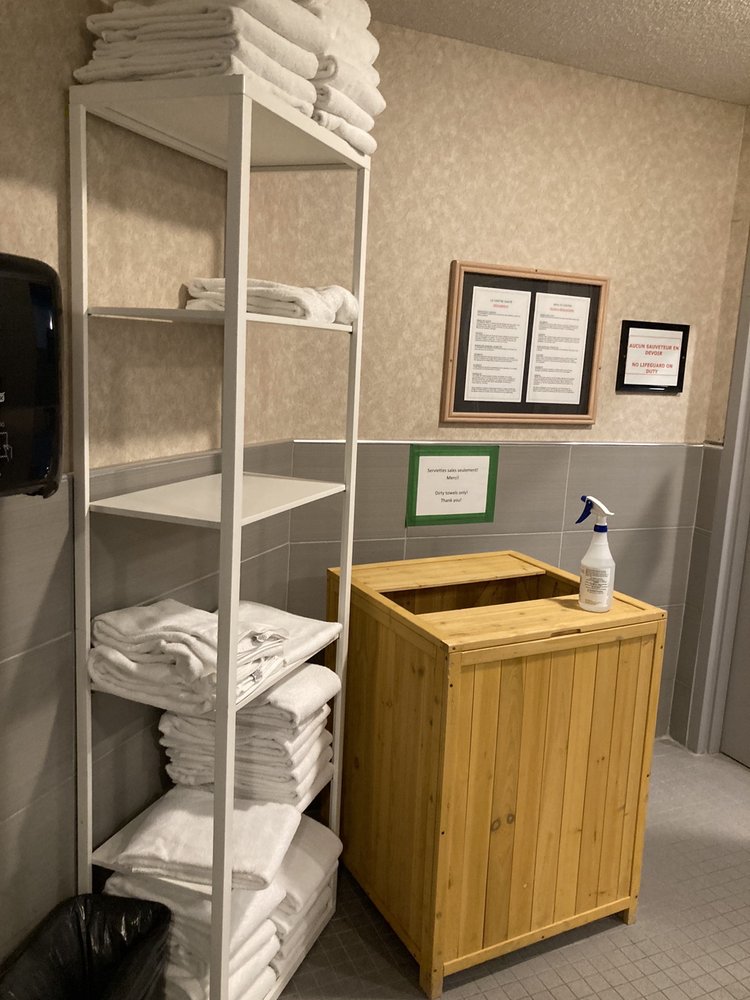 Holiday Inn Montreal Centreville Downtown