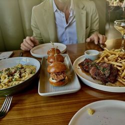 Saltbreaker - Fresh pasta carbonara, chicken sliders, steak frites