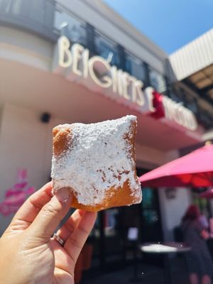 Beignets Expressed by null