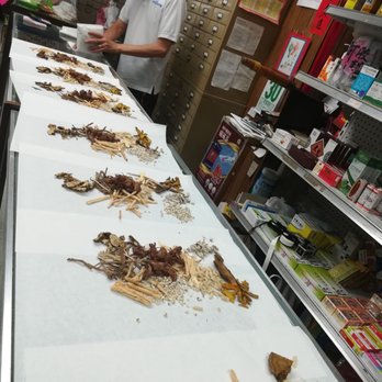 Chang Ying Gingseng Hong - Traditional Chinese Medicine Near Me - Chicago, Illinois Chang Ying Gingseng Hong - Traditional Chinese Medicine Near Me - Chicago, Illinois