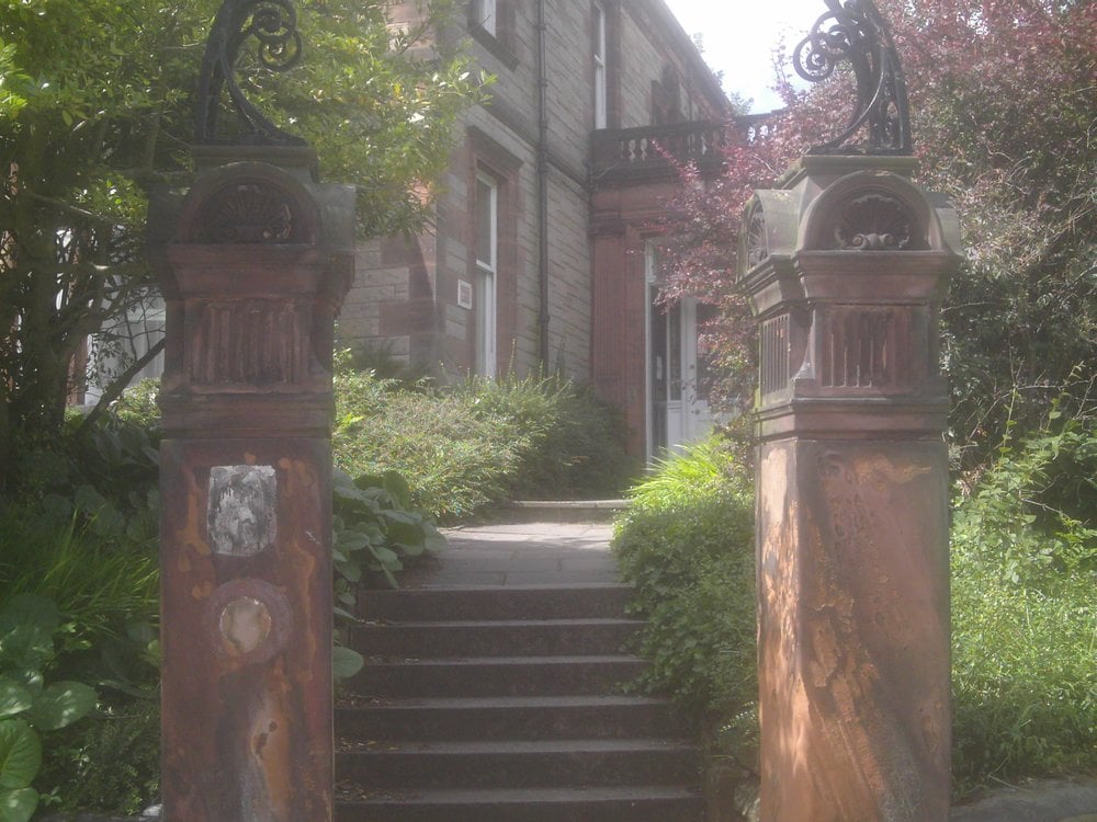 KITCHENER HOUSE Updated September 2024 6 Gordon Ter, Edinburgh