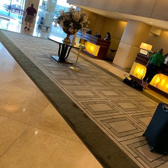 The Beverly Hilton - Lobby - Hotels Near Me - Beverly Hills, California The Beverly Hilton - Lobby - Hotels Near Me - Beverly Hills, California