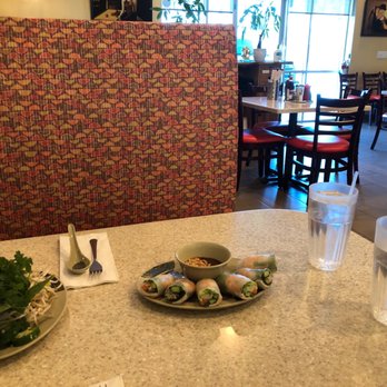 Pho Dimond - Fresh spring roll app and seating area - Vietnamese Near Me - Anchorage, Alaska