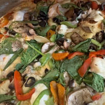 Blaze Pizza - Build Your Own Pizza (11-inch) - Pizza Near Me - Irving, Texas