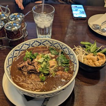 Sen Khao Soi - Beef Noodle Soup AND the Basil, Bean Sprouts, and Pork Cracklings - Thai Near Me - Las Vegas, Nevada Sen Khao Soi - Beef Noodle Soup AND the Basil, Bean Sprouts, and Pork Cracklings - Thai Near Me - Las Vegas, Nevada