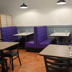 Shah Cuisine - Indian and Chinese - Seating area