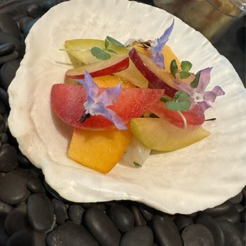 Robin - Fruit and sashimi - Sushi Bars Near Me - San Francisco, California