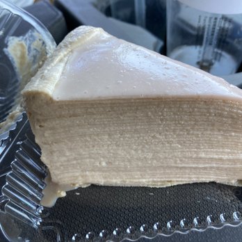 Ling's Cakery - Peach cake, unfortunately not good at all but was well made. - Desserts Near Me - Oklahoma City, Oklahoma