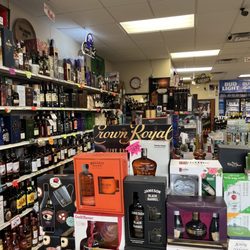 Shelby's Liquor Store