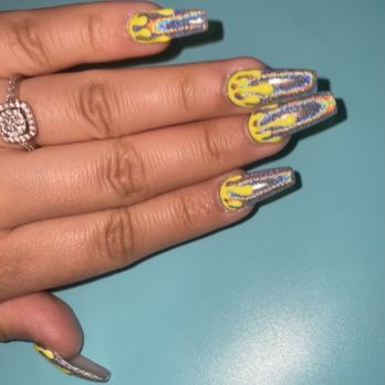 Unicorn Nails - Nail Salons Near Me - Las Vegas, Nevada