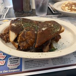 Hot Roast Beef Sandwich with mashed potatoes