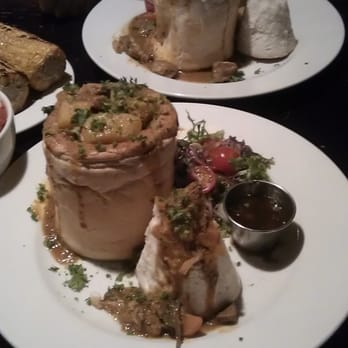 Shebeen - Lamb bunny chow - African Near Me - Edinburgh, EDH Shebeen - Lamb bunny chow - African Near Me - Edinburgh, EDH
