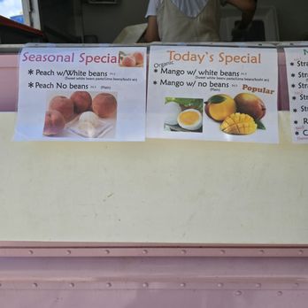 Hua_Mochialoha - Seasonal & todays fruit special - Acai Bowls Near Me - Honolulu, Hawaii