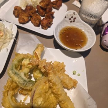 Ginza Sushi - Tempura and chicken combination - Sushi Bars Near Me - Honolulu, Hawaii Ginza Sushi - Tempura and chicken combination - Sushi Bars Near Me - Honolulu, Hawaii