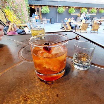 Traverse City Whiskey - Old fashion - Beer, Wine & Spirits Near Me - Traverse City, Michigan