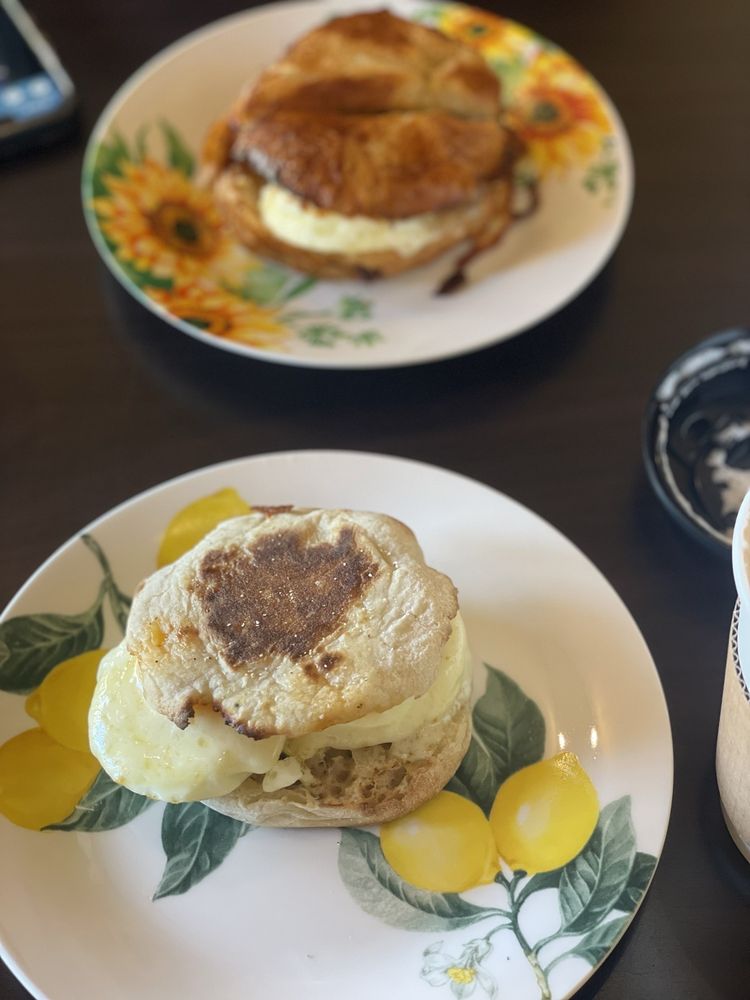 Supreme Beans Coffee Shop Image