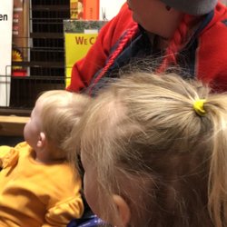 Mr Otto's Bookstore - Loving the stories