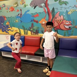 Pearlridge Pediatric Dentistry - Front office waiting area