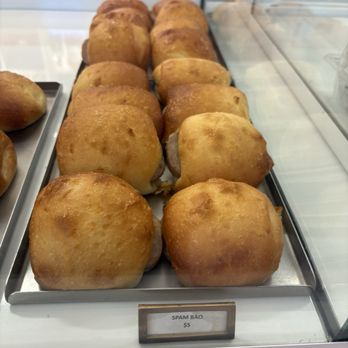 Mille Fete - Bakeries Near Me - Honolulu, Hawaii Mille Fete - Bakeries Near Me - Honolulu, Hawaii
