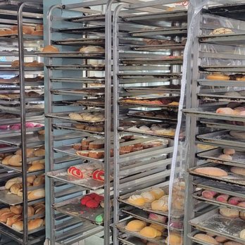 Panaderia La Mexicana - Goodies - Pizza Near Me - La Puente, California Panaderia La Mexicana - Goodies - Pizza Near Me - La Puente, California
